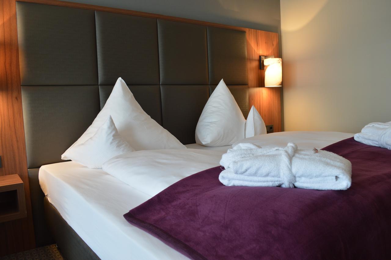 Sante Royale Hotel- & Gesundheitsresort 바트 랑엔잘차 외부 사진