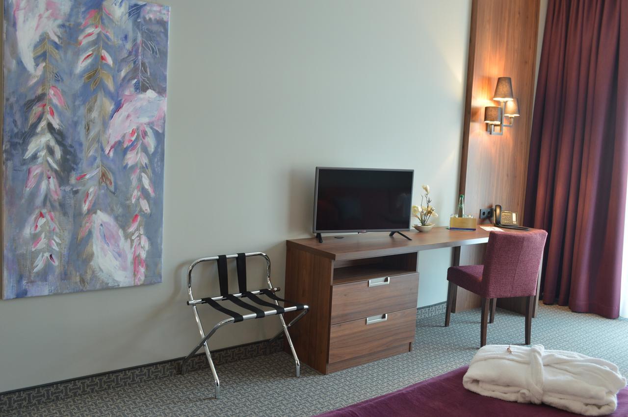 Sante Royale Hotel- & Gesundheitsresort 바트 랑엔잘차 외부 사진