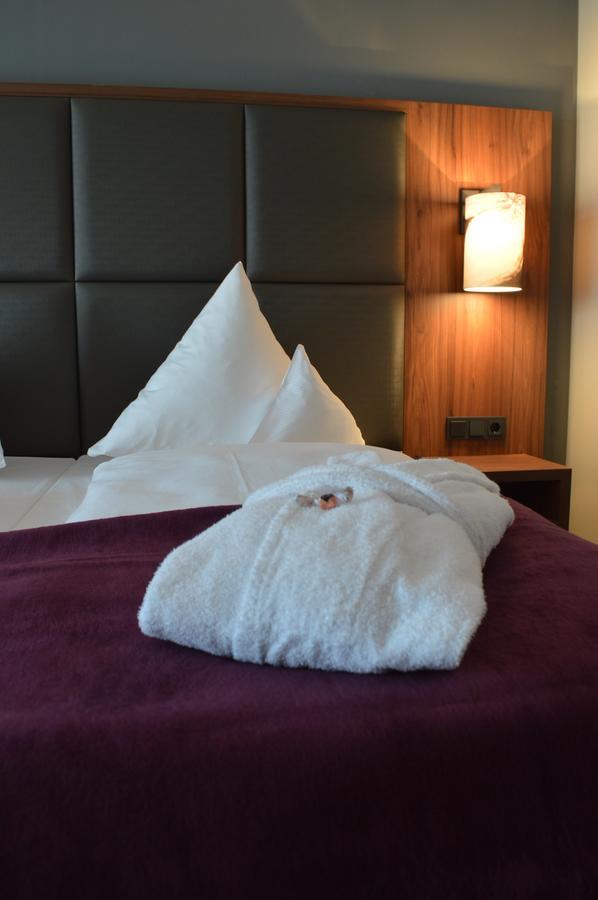 Sante Royale Hotel- & Gesundheitsresort 바트 랑엔잘차 외부 사진